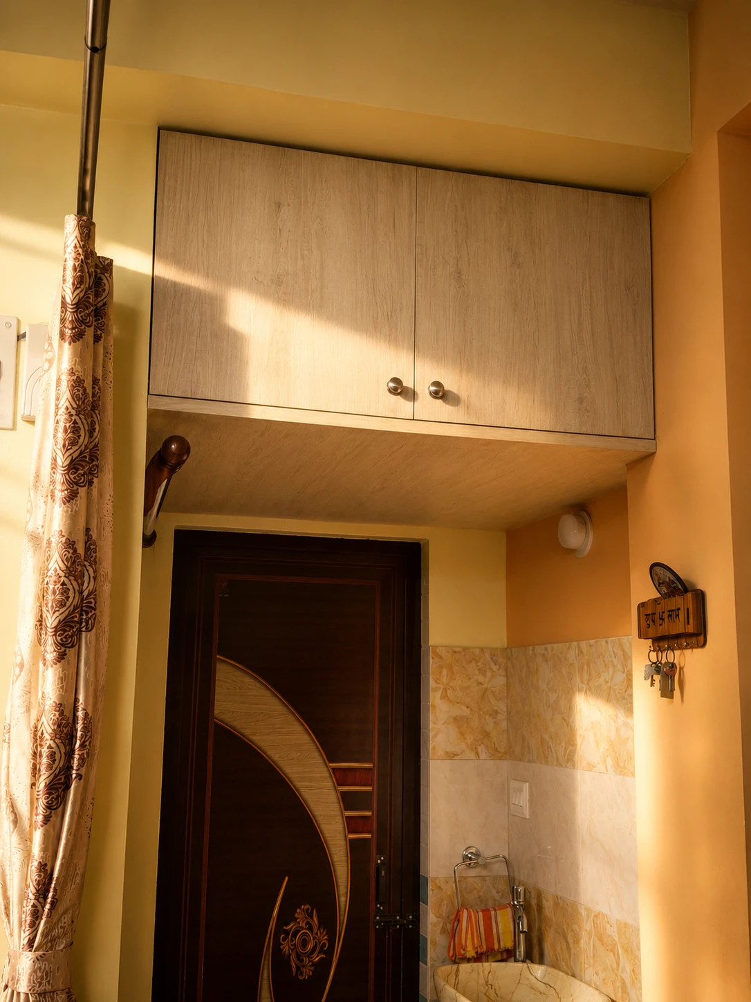 Premium Kolkata Home Interior with Modular Storage